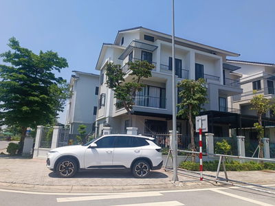 Biệt thự siêu VIP.Vị trí đẹp.Hàng Fo dự án Centa Riverside Vsip Bắc Ninh