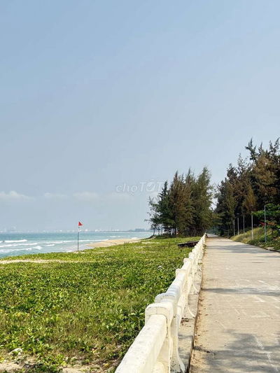 Mặt biển Nguyễn Tất Thành 375m2 ngang 15m
