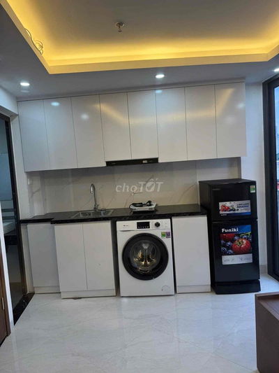 Căn Hộ Studio Full Nội Thất View Hồ Tây