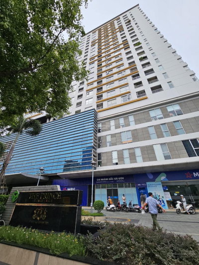 Mình cần bán văn phòng The Prince Residence - DT: 22m2 - Giá bán: 2,3 tỷ - PL: Sổ hồng lâu dài
