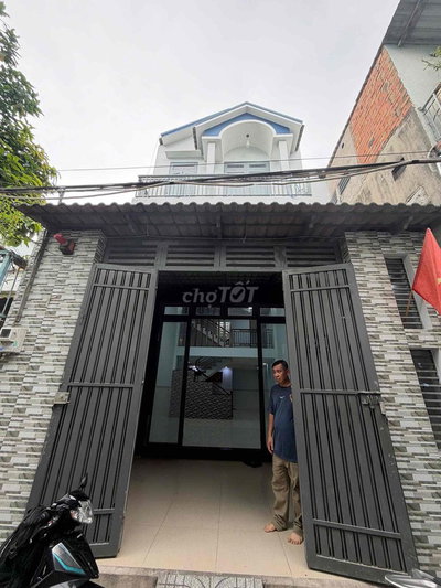 🔥 Tìm Mãi Mới Ra Một Căn Ngang 5m Giá Còn Mềm Thế Này