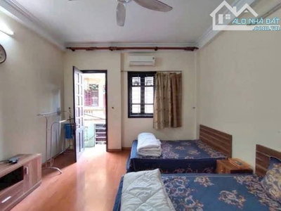CHO THUÊ NHÀ PHỐ HOÀNG NHƯ TIẾP LONG BIÊN 9 TRIỆU 35m 3 TẦNG Ô TÔ KD ĐẦY ĐỦ NỘI THẤT 3 NGỦ