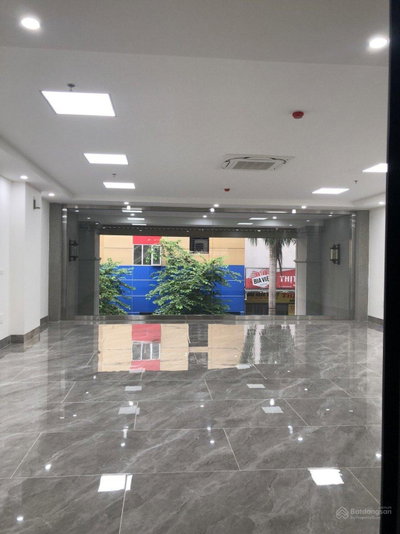 Cho thuê mặt phố Lê Văn Thiêm. 50m2/60m2 * 7,5 tầng. MT: 7m, thông sàn, thang máy, nhà mới đẹp