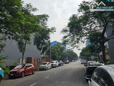 Bán đất đường Nguyễn Quyền Khả Lễ 1 DT 103m, MT4,5m, Hướng ĐN, Giá 12 tỷ