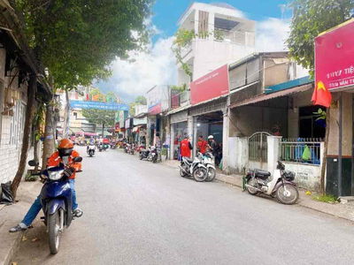 NHÀ 3 TẦNG KD SẦM UẤT GẦN CHỢ TÂN HƯƠNG - DT 30M2 - CHỈ 3 TỶ NHỈNH