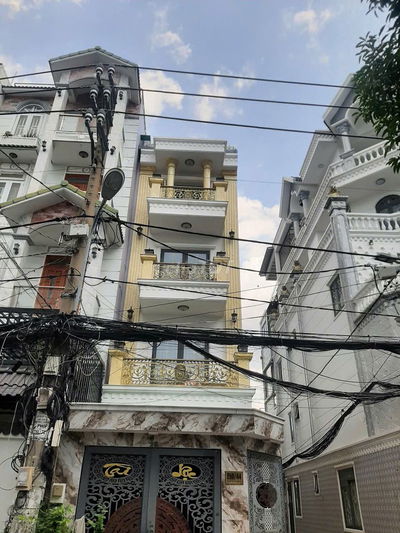 Bán Nhà Mặt tiền ĐS 21 Trệt 3 Lầu ST DT 4mx18m Giá 11 Tỷ 990Tr