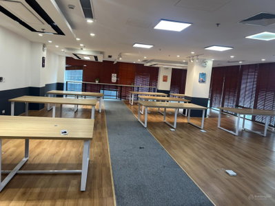 Cho thuê văn phòng tòa Central Point 219 Trung Kính Cầu Giấy 280m² giá 280.000đ/m2/th