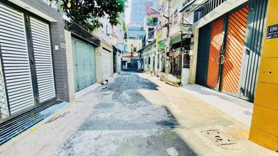 Nhà /HXH 6m Nguyễn Văn Công P3 Gò Vấp cũ DT 4,5mx10,5m 2 Lầu 6,3 Tỷ TL
