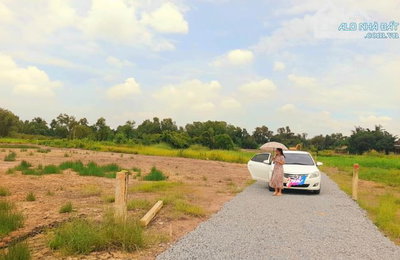 Hang vip, chỉ 600tr sở hữu 1000m2 đất xây nhà vườn View Sông