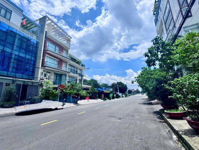 Siêu hót: Nhà 4 tầng (380m sàn) đường 20m. MT kinh doanh. HBC LK TTTM Gigamail, Thủ Đức Giá 23 tỷ