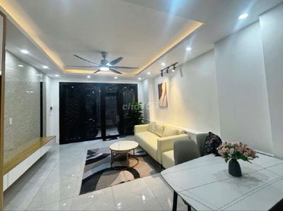 ÔTÔ- KINH DOANH- NHÀ MỚI -GẦN HỒ-  TRUNG TÂM LONG BIÊN