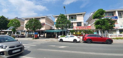 Cho thuê biệt thự Dương Nôi,Hà Đông gần AEON Mall hoàn thiện đẹp, không giới hạn mục đích sử dụng.