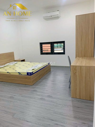 MT Nguyễn Gia Trí,40m2,full nội thất,7tr5 còn thương lượng