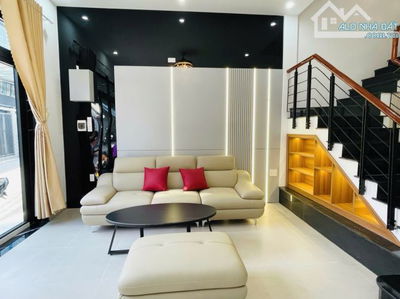 NGÔI NHÀ TÂM HUYẾT NỞ HẬU ĐẸP NHẤT PHỐ MT HÀN MẶC TỬ - QUẬN HẢI CHÂU.