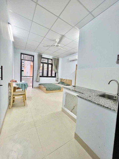 😍Chính chủ cho thuê Studio ban công_ ngay landmark 81_6tr Sát Q1,Q2