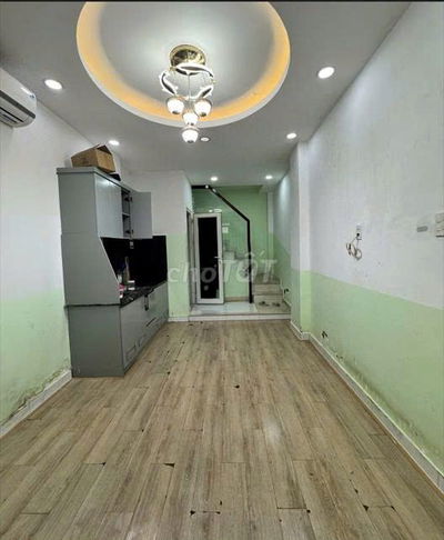 🆘🏠💎 Nhà hẻm An Dương Vương gần Trần Bình Trọng, 2 phòng, có máy lạnh