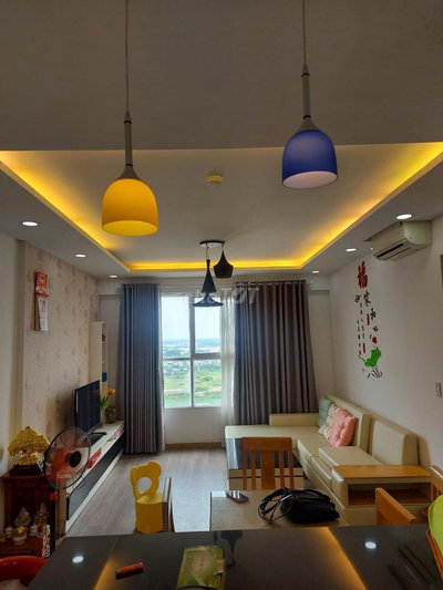 Cho thuê căn góc Citihome 73m 2 phòng ngủ, 2wc view đông nam giá 8tr