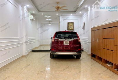 PHÂN LÔ HOÀNG QUỐC VIỆT 60m2 × 4T × MT 5m. GARA Ô TÔ + 2 Ô TÔ TRÁNH ĐỖ + VĂN PHÒNG