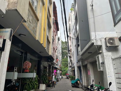 Hẻm xe hơi Nguyễn Thị Minh Khai - Tài sản tốt cho các nhà giả kim
