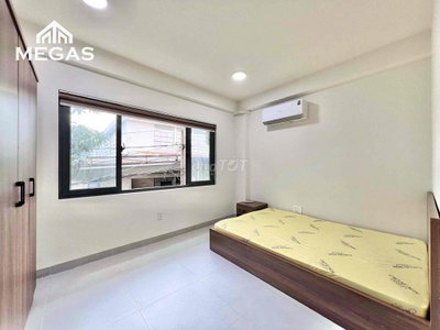 Studio cửa sổ trời full nội thất gần đại học Văn Lang cơ sở 3, IUH