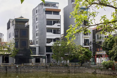 Siêu phẩm căn hộ dòng tiền thu 170tr/th, ô tô, view hồ, cạnh Vin Smart city, khu vực rất tiềm năng