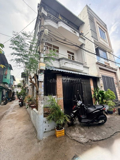 Bán nhà 2 mặt tiền hẻm 5m DT 5x10m, trệt 2 lầu, Nguyễn Văn Qúa, 4.99T