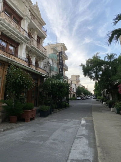 Bán nhà 5 tầng, Phan Văn Hớn, đường 10m, quận 12, 7.7 tỷ, 4x16m.