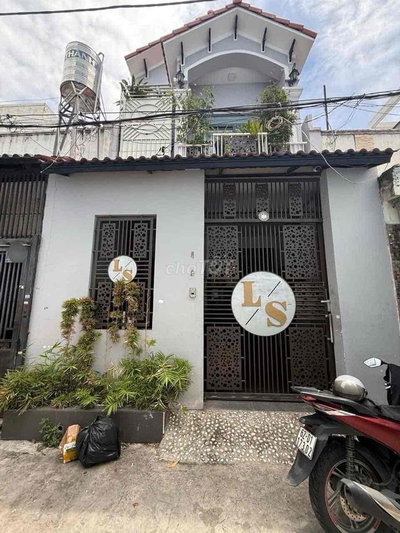 NHÀ 4 lầu 77m2 7 tỷ