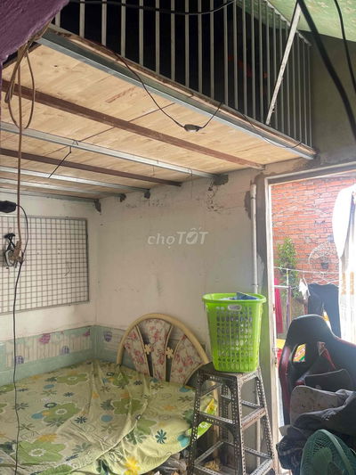 phòng có gác giường sẵn cho thuê