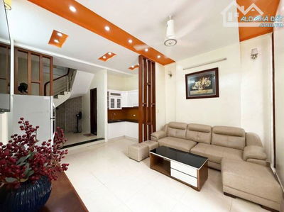 SIÊU NGON! BÁN NHÀ PHÚ THƯỢNG, TÂY HỒ - 42M2 - 4 TẦNG - GẦN PHỐ - Ô TÔ -DÂN XÂY - 8 TỶ HƠN