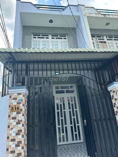 Căn góc 2 mặt tiền hẻm 5m , gần chợ Hưng Long , dự án the soil city ,