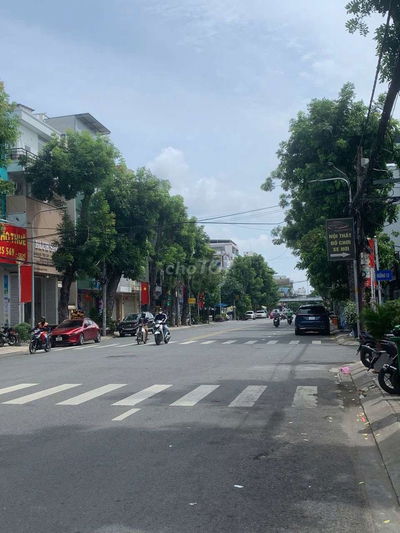 Cho Thuê Nhà 6x15m 1 Lầu 3PN Mặt Tiền KD Đường Số 65 Tân Phong Q.7