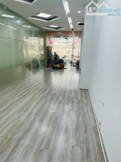 Cho thuê mặt bằng kinh doanh QUAN HOA chỉ với 15tr