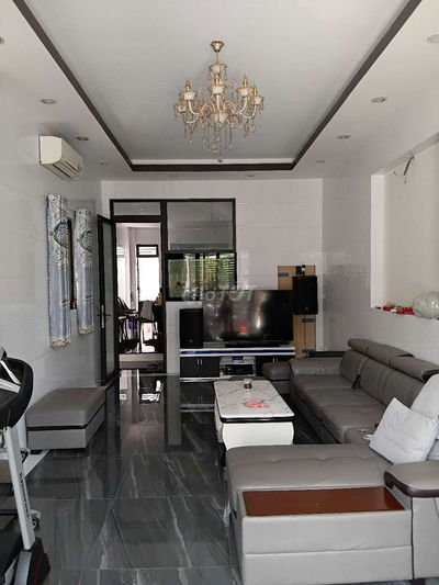 Bán nhà chính chủ  khu vực tên lửa