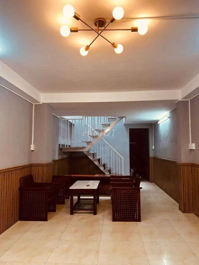 Nguyên căn khu Phạm Viết Chánh