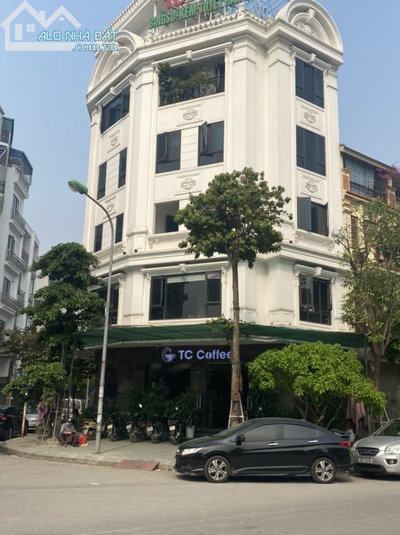 Cho thuê nhà LK thống nhất 82 Nguyễn Tuân. dt 80m x6t thông sàn thang máy