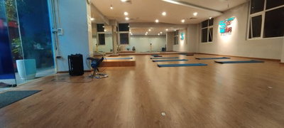 Cho thuê mặt bằng Trần Thủ Độ Pháp Vân 130m 35triệu ngân hàng, siêu thị