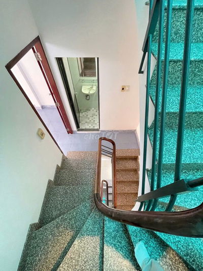 Nhà Đẹp 4 tầng Trường Chinh gần CMT8 Tân Bình 4.6 tỷ  Hẻm 3m