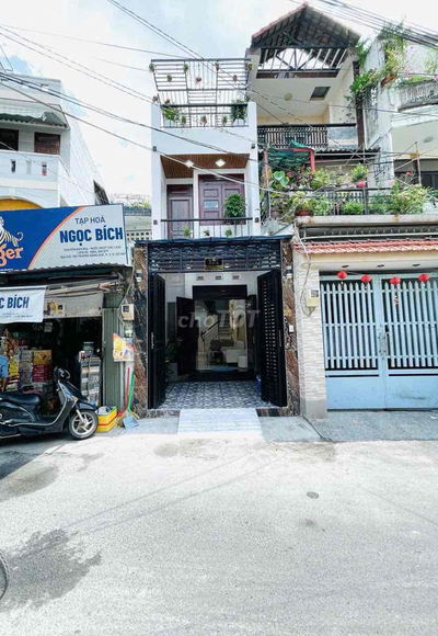 BÁN NHÀ 121 TRƯƠNG ĐĂNG QUẾ 8.25 TỶ