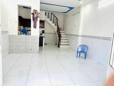Chính Chủ cho Thuê Nhà 2 Tầng, 2PN tại KP Trị Yên, Cần Giuộc, Long An