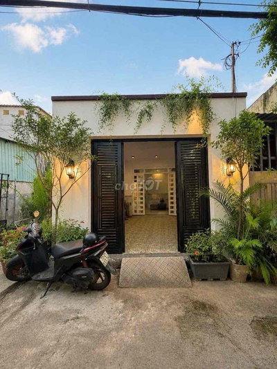 Nhà cấp bốn diện tích: 4 x 20m - Đường TX24, Phường Thạnh Xuân, Quận 1