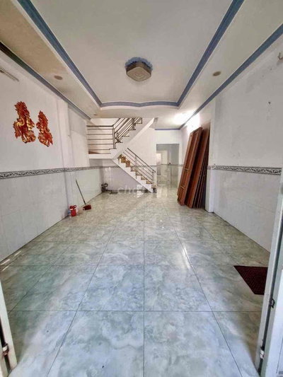 Nhà Ôtô Ngủ Trong 4x18m 1Lầu (3PN 2WC) Hẻm 8m. 1/ LÊ VĂN QUỚI