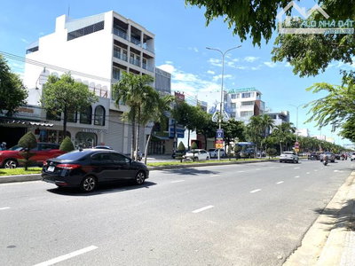 Cho thuê nhà Nguyễn Hữu Thọ, trung tâm Đà Nẵng. 125m²-4 tầng. Giá chỉ 27tr/tháng. Ổn định