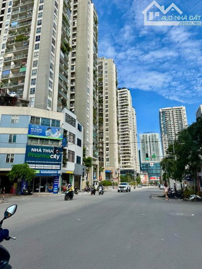 BÁN CHUNG CƯ 90 NGUYỄN TUÂN - 72M2 - 2PN - 2WC - GIÁ HƠN 8TỶ CÓ THƯƠNG LƯỢNG