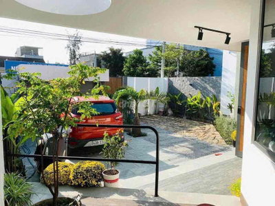 CHO THUÊ NHÀ ĐƯỜNG 7M5 ĐẶNG THÁI THÂN 370M2 ĐẦY ĐỦ NỘI THẤT