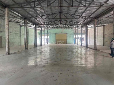 𝗫𝗨̛𝗢̛̉𝗡𝗚 𝐁𝐈̀𝐍𝐇 𝐂𝐇𝐀́𝐍𝐇 (hl80), 850m2, Tải 5 tấn
