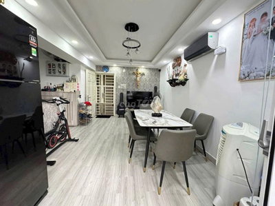 Chính chủ bán căn hộ 2pn chung cư Bàu Cát 2 Lô A chỉ 3ty2