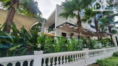 CHO THUÊ Biệt Thự, Vị Trí Vàng 600 m2 - Góc 2 MT Điện Biên Phủ, Q3-20mx20m-1T 1L-300 Triệu