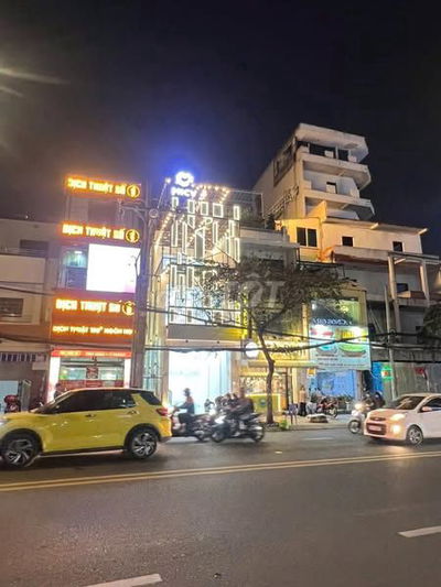 (QUẬN 1) CẢI TẠO MỚI 100% CHƯA QUA SỬ DỤNG MẶT TIỀN 189 CMT8 !!!