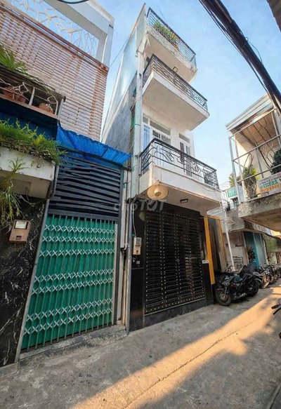 Nhà BÙI VĂN BA Q7,Nhà 3 Tầng 4 phòng ngủ